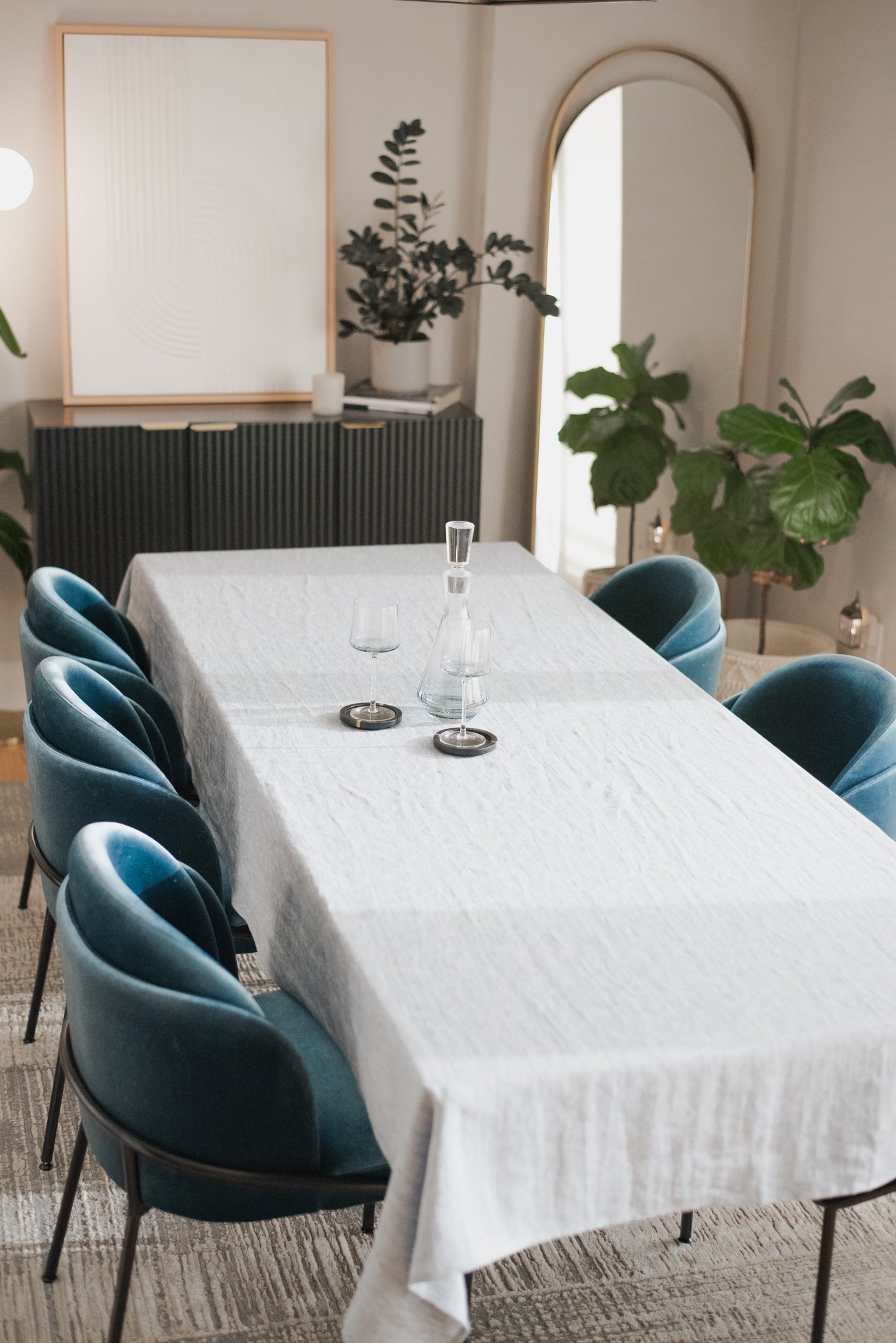 Blue color high quality pure european linen sustainable tablecloth