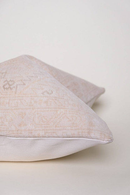 Authentic High Quality Turkish Rug Wool Pillow Cover | Cindy (20" x 20")