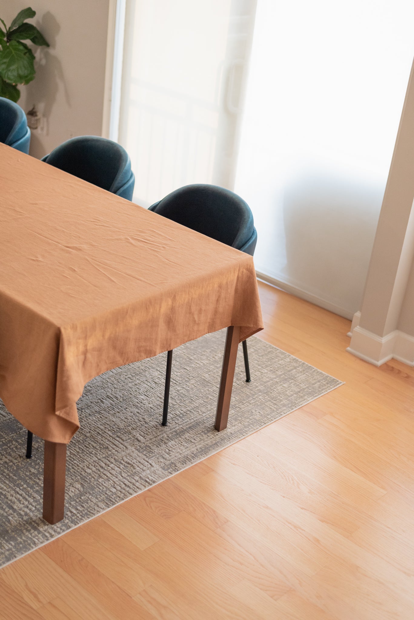 Cinnamon color high quality pure european linen sustainable tablecloth
